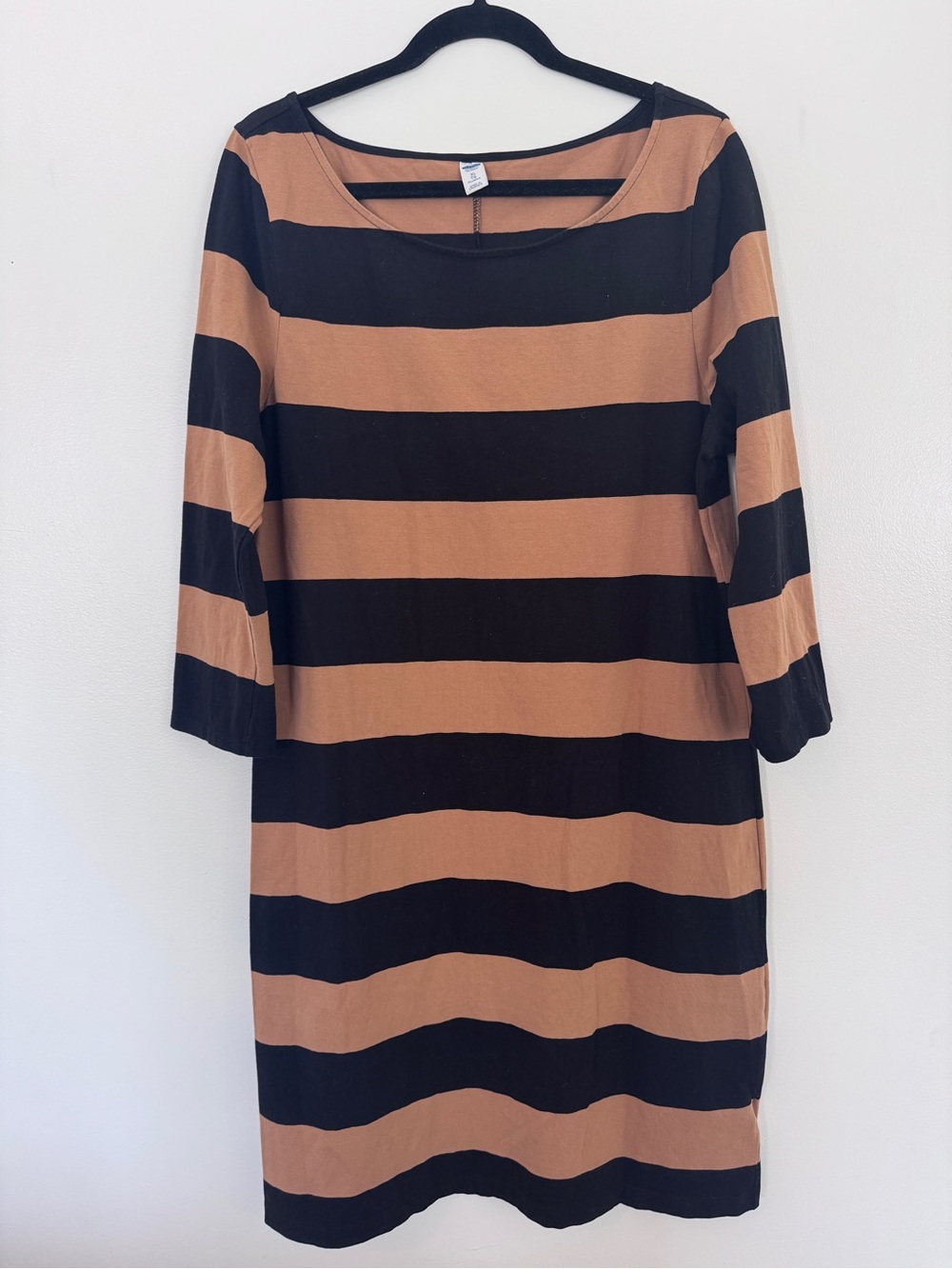 Old Navy Black and Tan Striped Long Sleeve Shift Dress